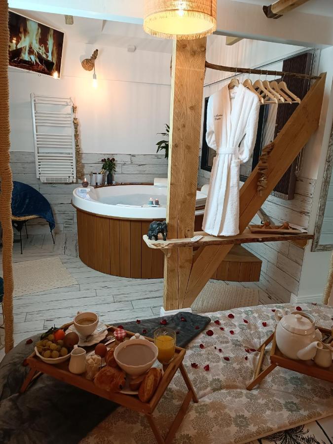 Le Marechal Duplex - Appartement Avec Jacuzzi - Caen Hyper Centre Luaran gambar