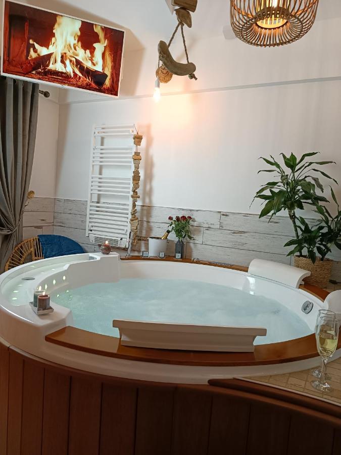 Le Marechal Duplex - Appartement Avec Jacuzzi - Caen Hyper Centre Luaran gambar