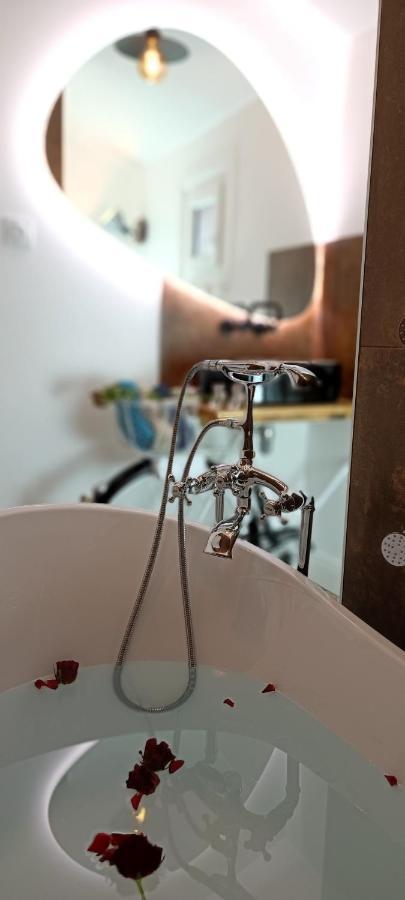 Le Marechal Duplex - Appartement Avec Jacuzzi - Caen Hyper Centre Luaran gambar